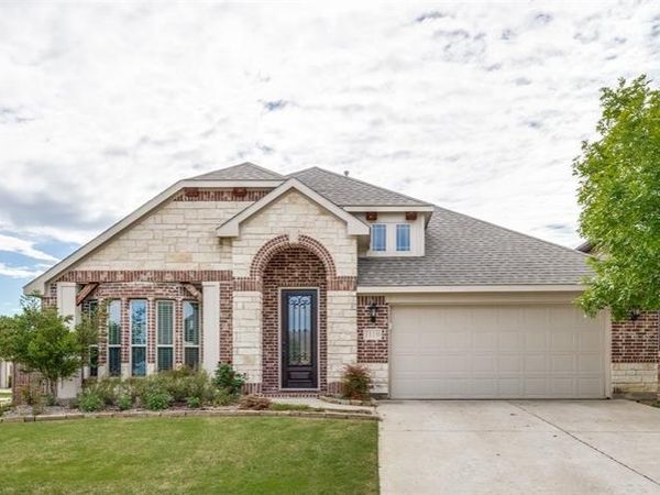 1119 Kettlewood Drive, Justin, TX 76247