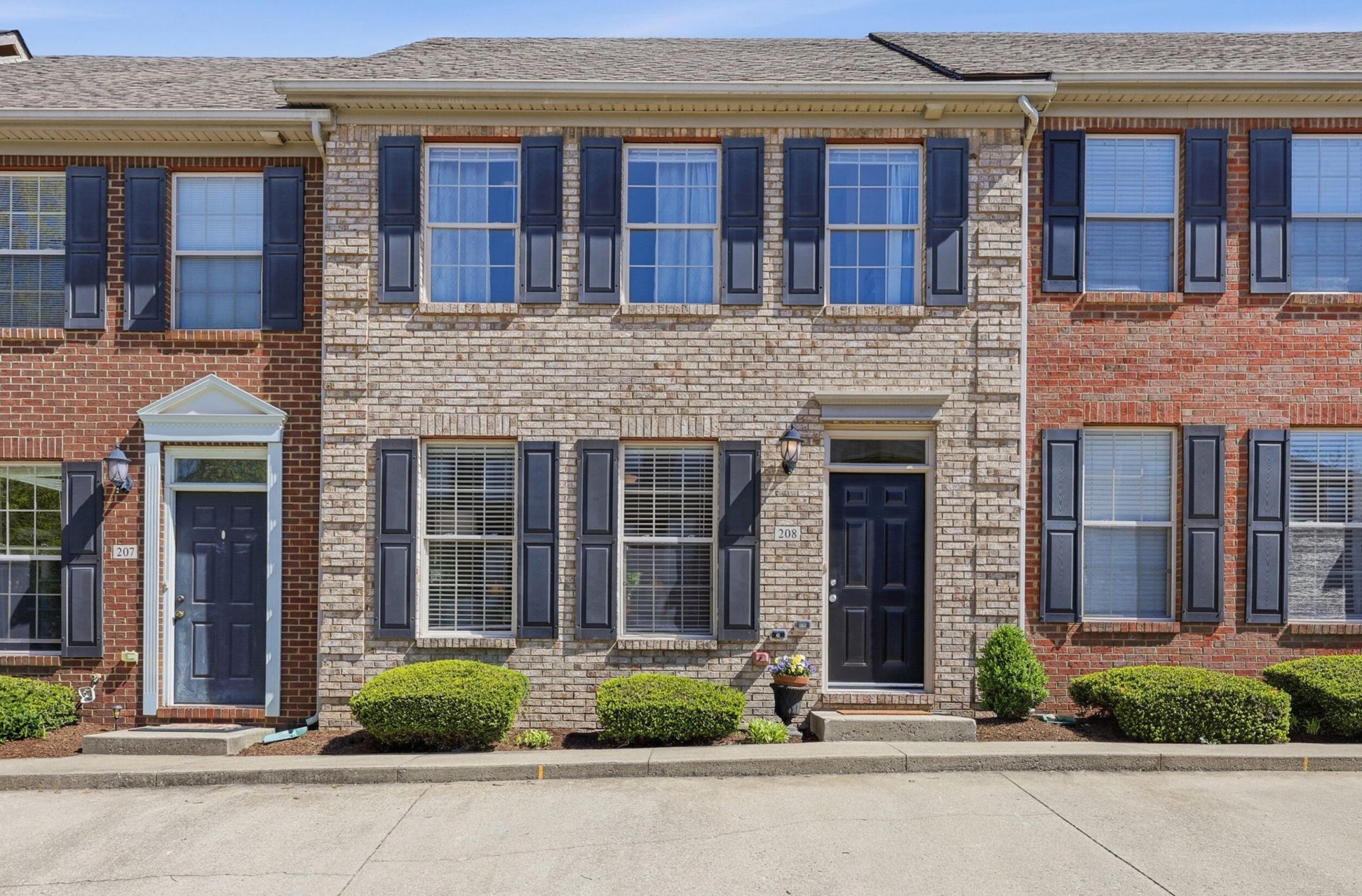1145 Appian Crossing Way, Unit 208, Lexington, KY 40517 Main Photo