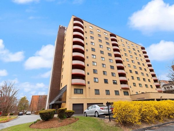 2500 Mystic Valley Parkway, Unit 1004, Medford, MA 02155