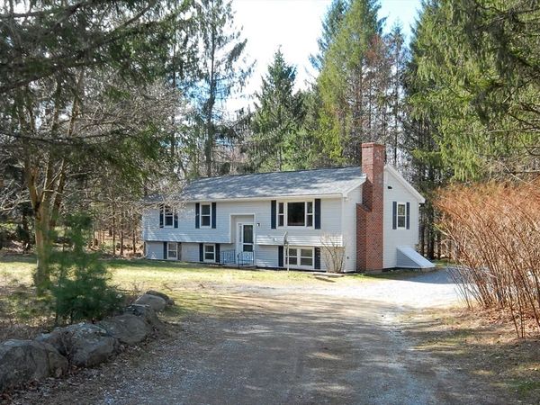 41 Liberty Street, Acton, MA 01720