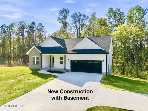 305 Shadows Lawn Drive, Athens, TN 37303