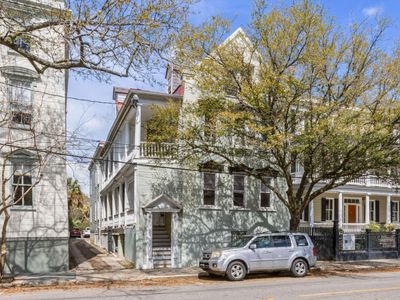 124 Wentworth Street, Charleston, SC 29401