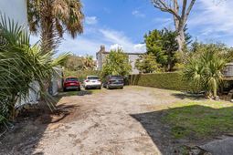 124 Wentworth Street photo 4