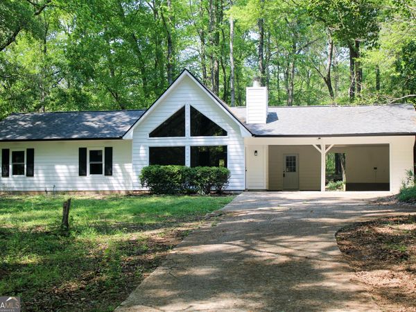 895 Waterview Drive, Lagrange, GA 30240