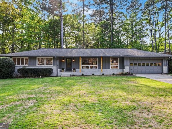 990 Melody Lane, Roswell, GA 30075