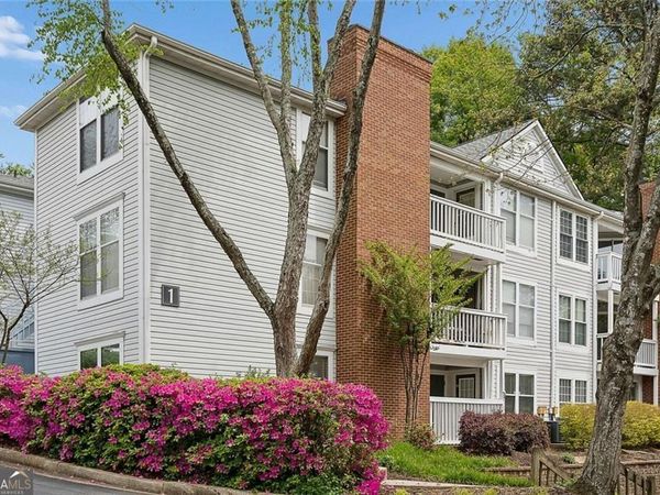 1465 Keys Crossing Drive NE, Brookhaven, GA 30319