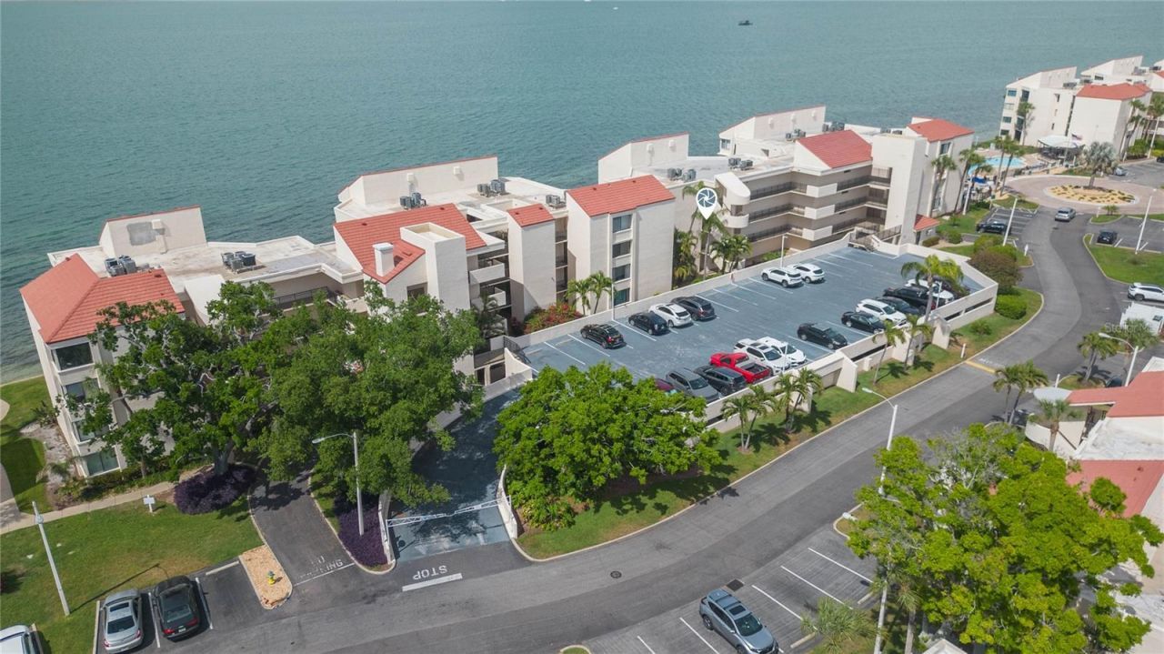 5729 Puerta Del Sol Boulevard S, Unit 381, Saint Petersburg, FL 33715 Photo