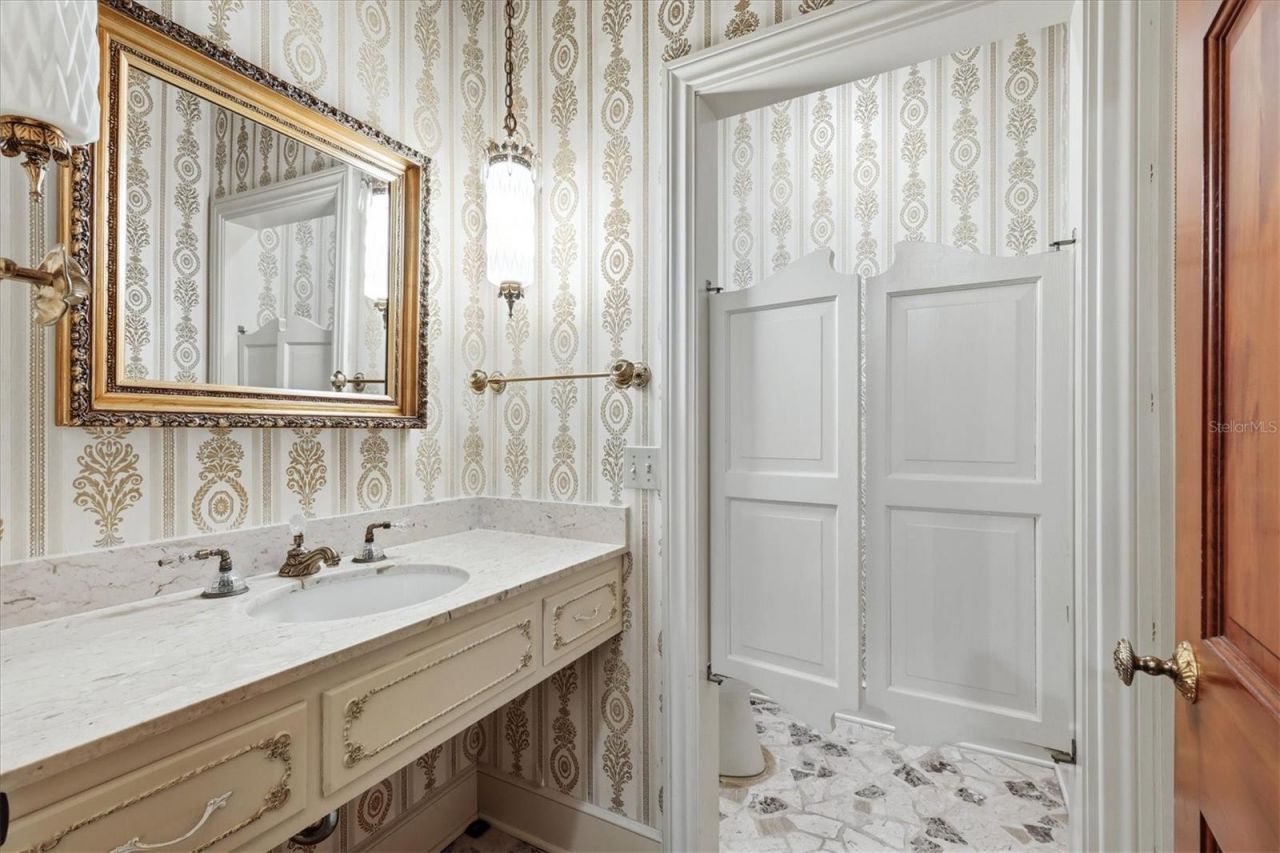 8221 Desoto Memorial Highway, Bradenton, FL 34209 Photo