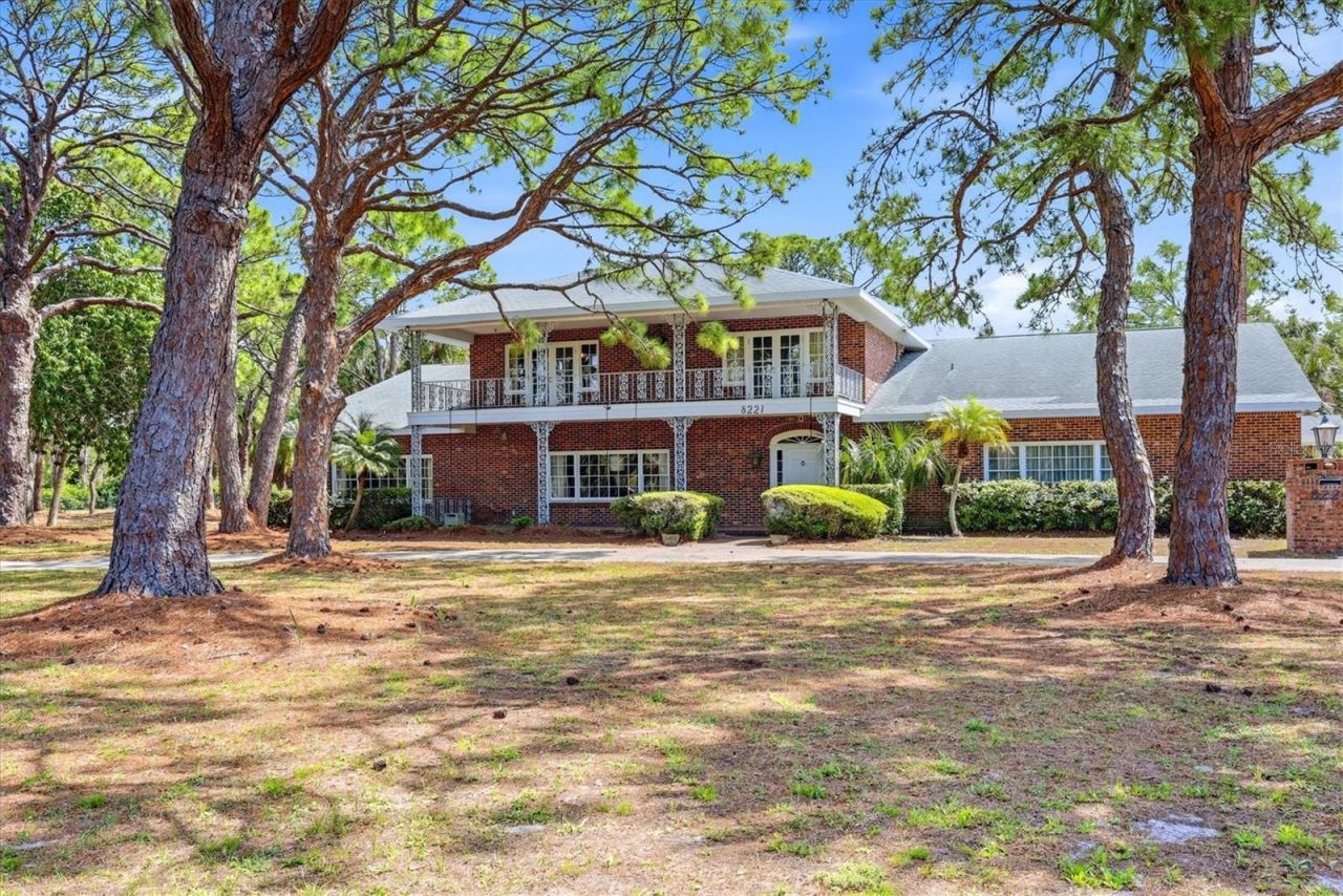 8221 Desoto Memorial Highway, Bradenton, FL 34209 Photo