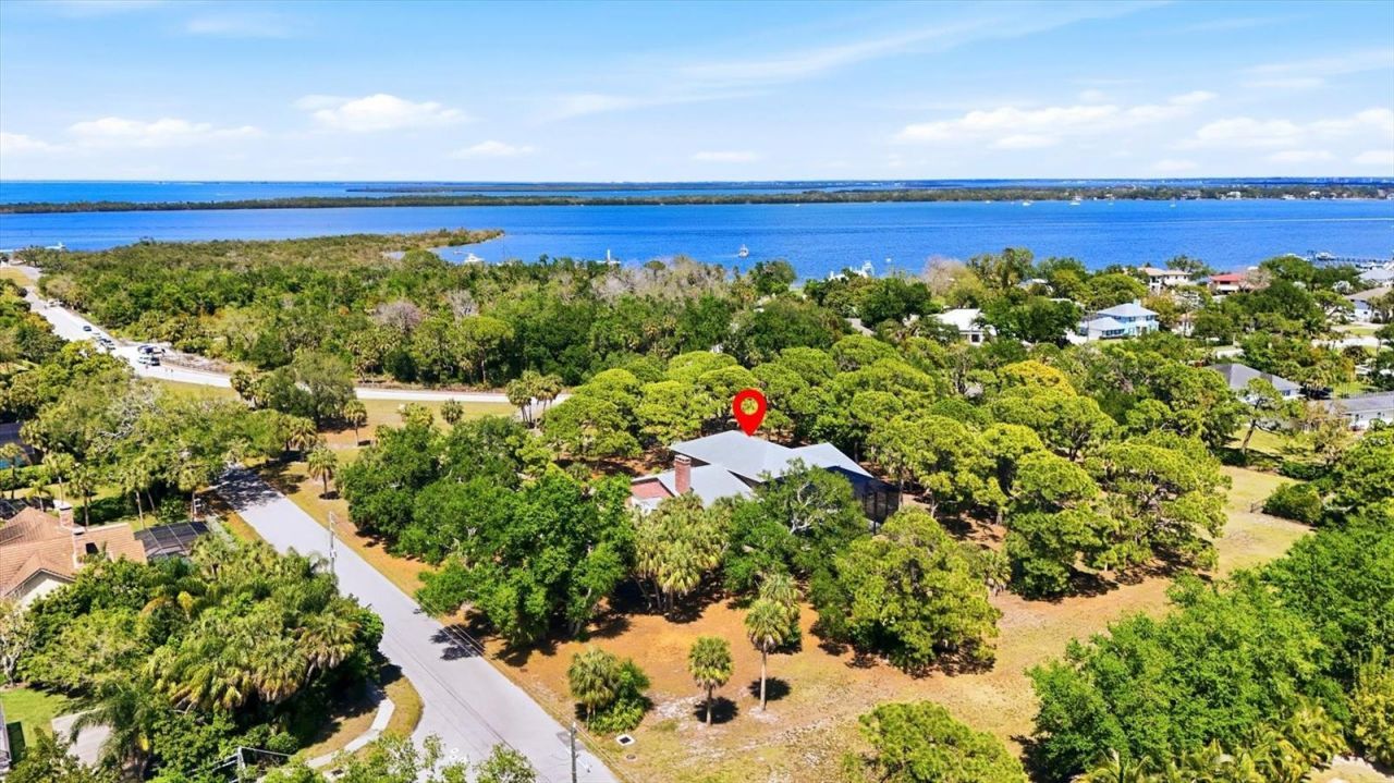 8221 Desoto Memorial Highway, Bradenton, FL 34209 Photo