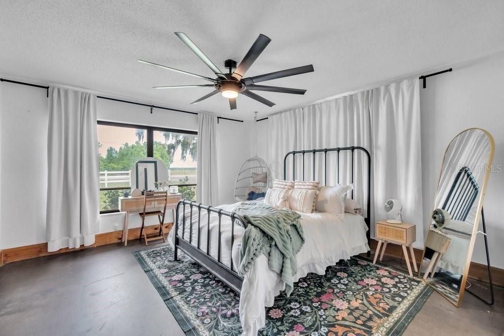 7820 Lithia Pinecrest Road, Lithia, FL 33547 Photo