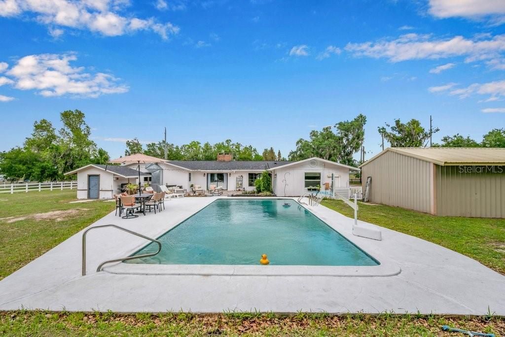 7820 Lithia Pinecrest Road, Lithia, FL 33547 Photo