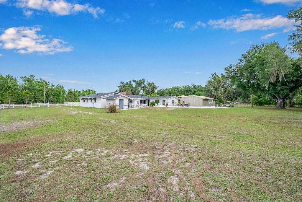 7820 Lithia Pinecrest Road, Lithia, FL 33547 Photo