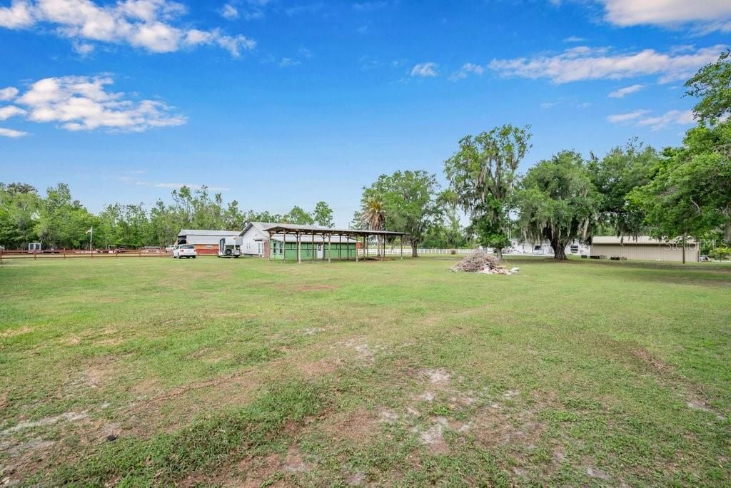 7820 Lithia Pinecrest Road, Lithia, FL 33547 Photo