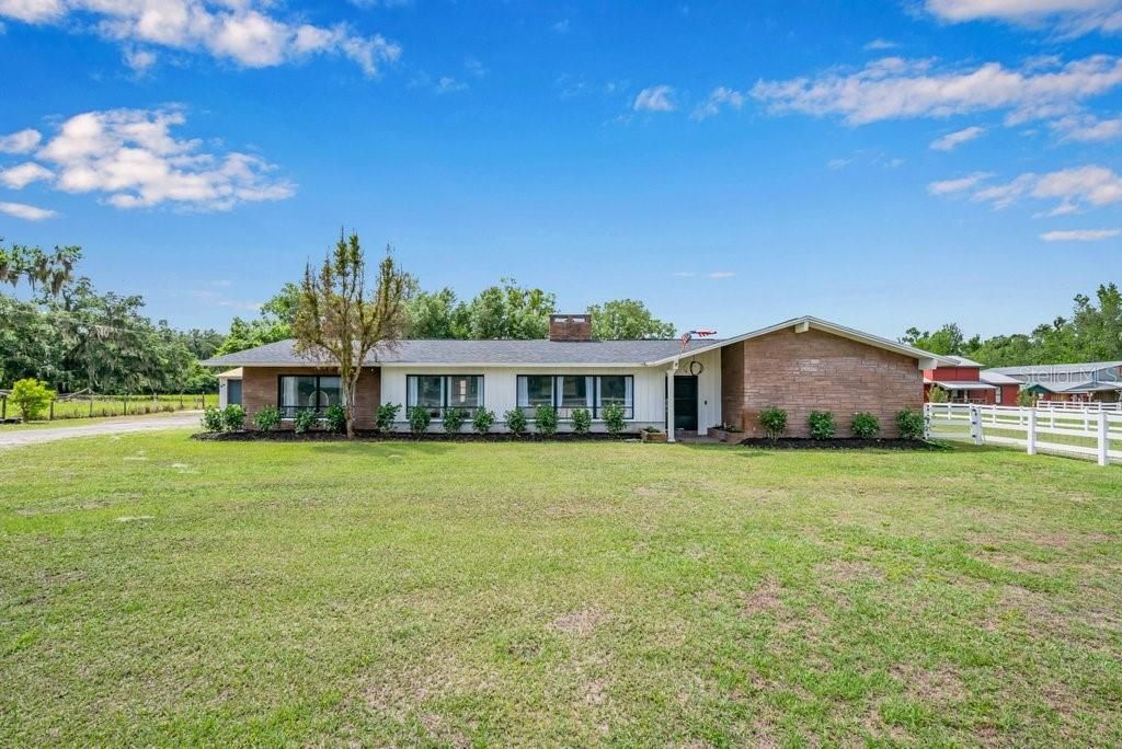 7820 Lithia Pinecrest Road, Lithia, FL 33547 Photo