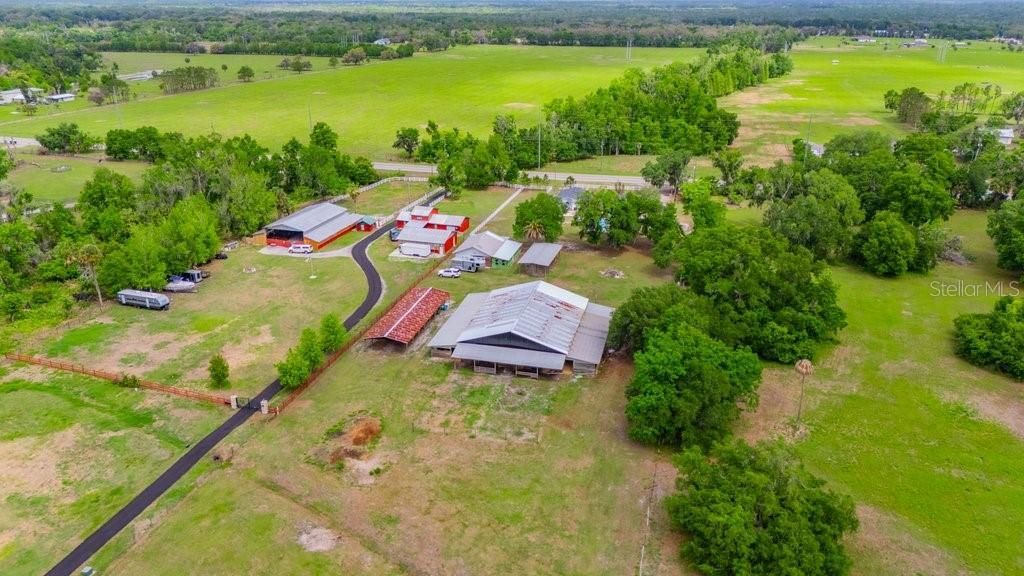 7820 Lithia Pinecrest Road, Lithia, FL 33547 Photo