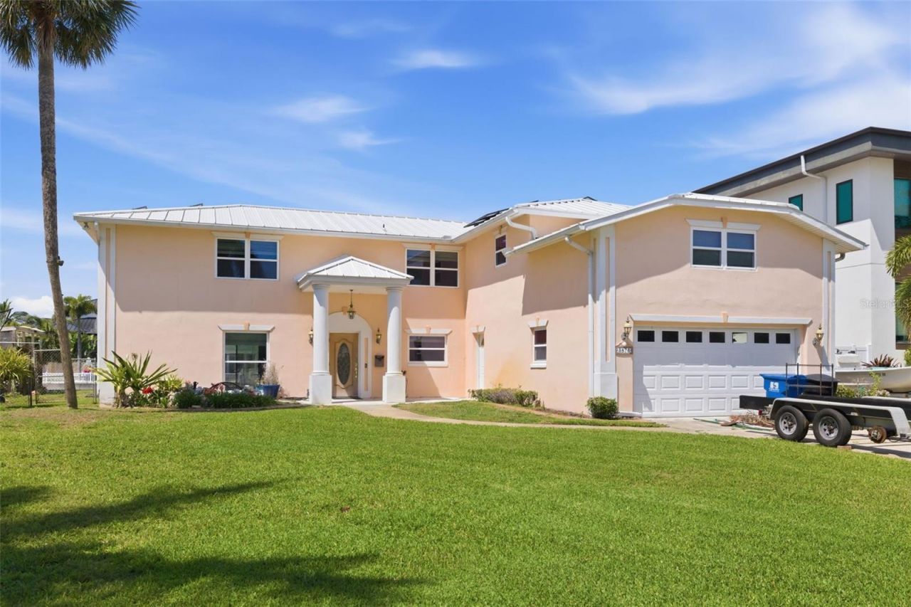 3876 Shore Acres Boulevard Ne, Saint Petersburg, FL 33703 Photo