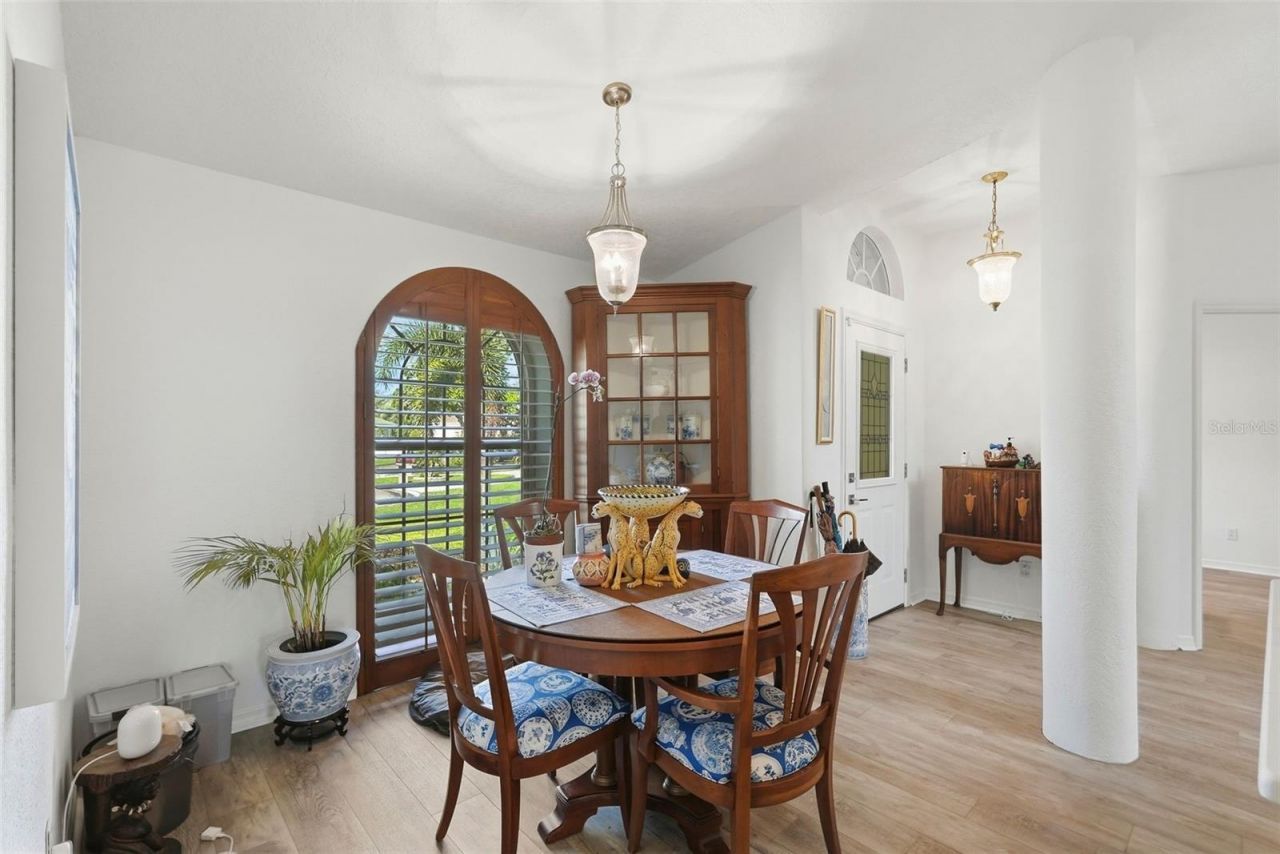 4301 52nd Avenue S, Saint Petersburg, FL 33711 Photo