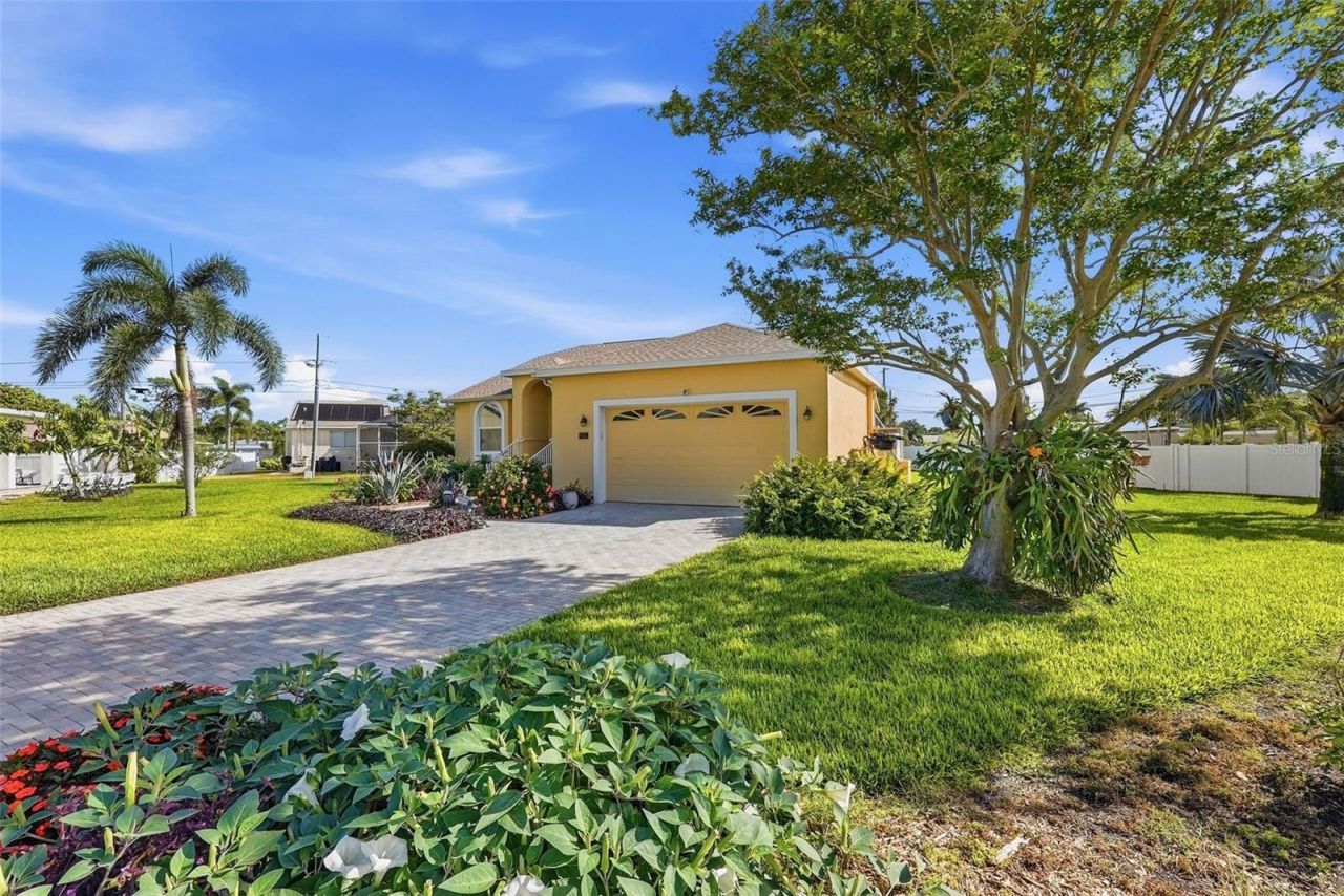 4301 52nd Avenue S, Saint Petersburg, FL 33711 Photo