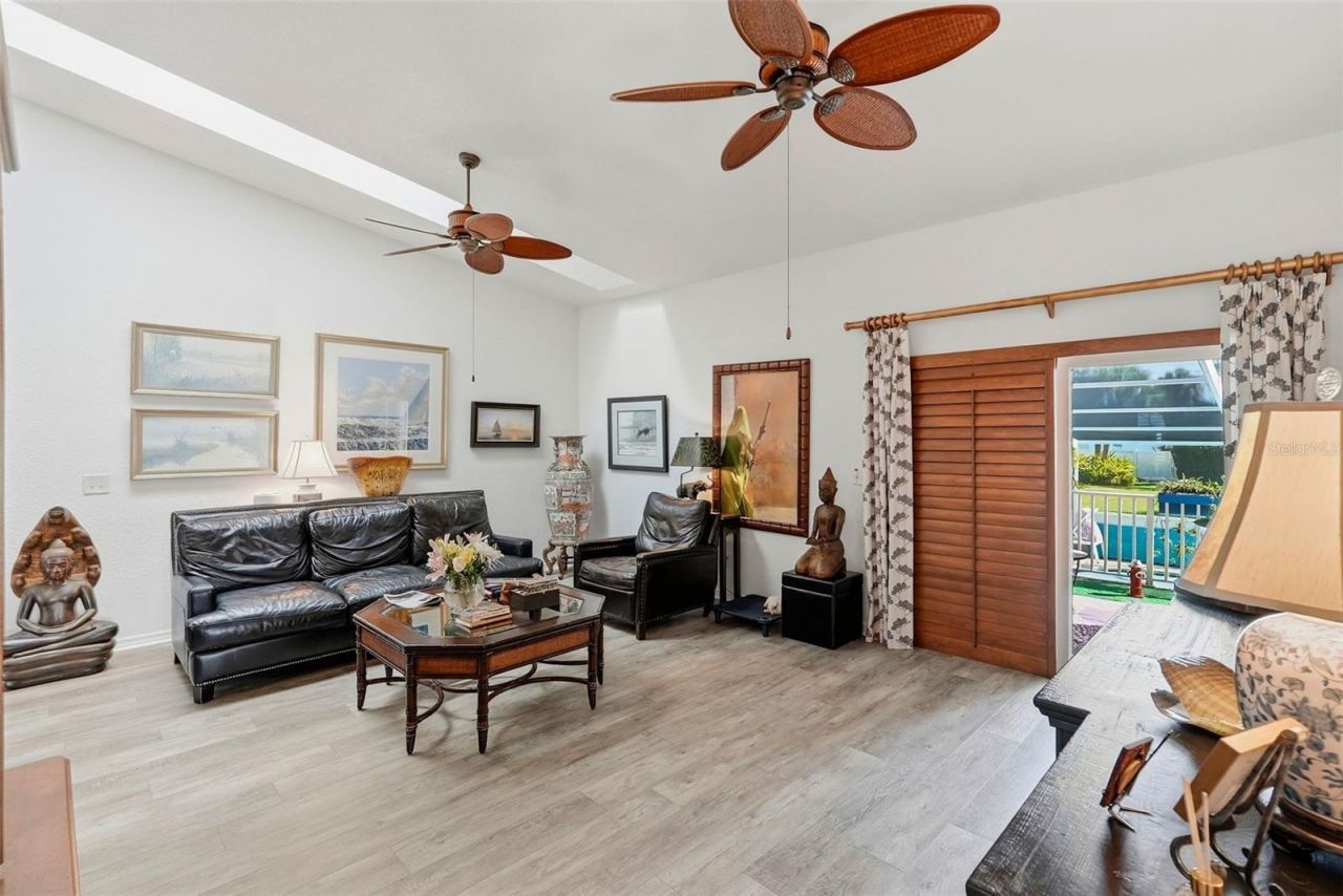 4301 52nd Avenue S, Saint Petersburg, FL 33711 Photo