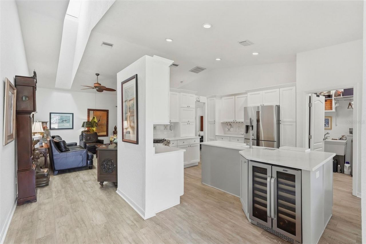 4301 52nd Avenue S, Saint Petersburg, FL 33711 Photo