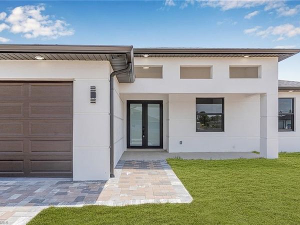 618 Raintree ST E, LEHIGH ACRES, FL 33974