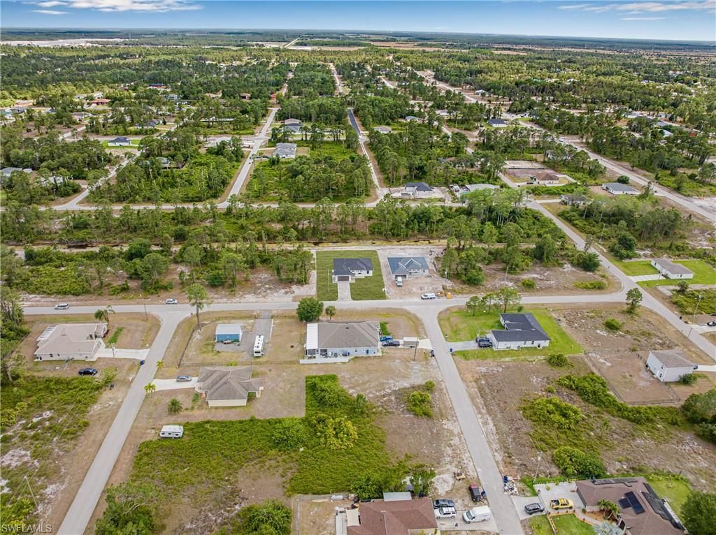 618 Raintree St E, Lehigh Acres, FL 33974 Photo