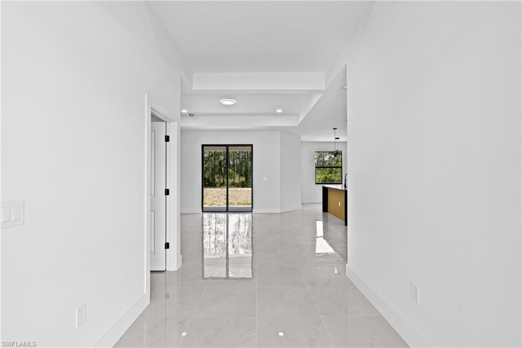 618 Raintree St E, Lehigh Acres, FL 33974 Photo