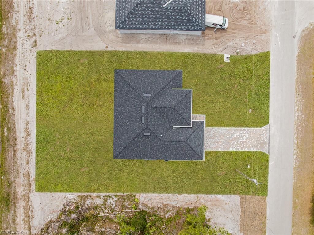 618 Raintree St E, Lehigh Acres, FL 33974 Photo