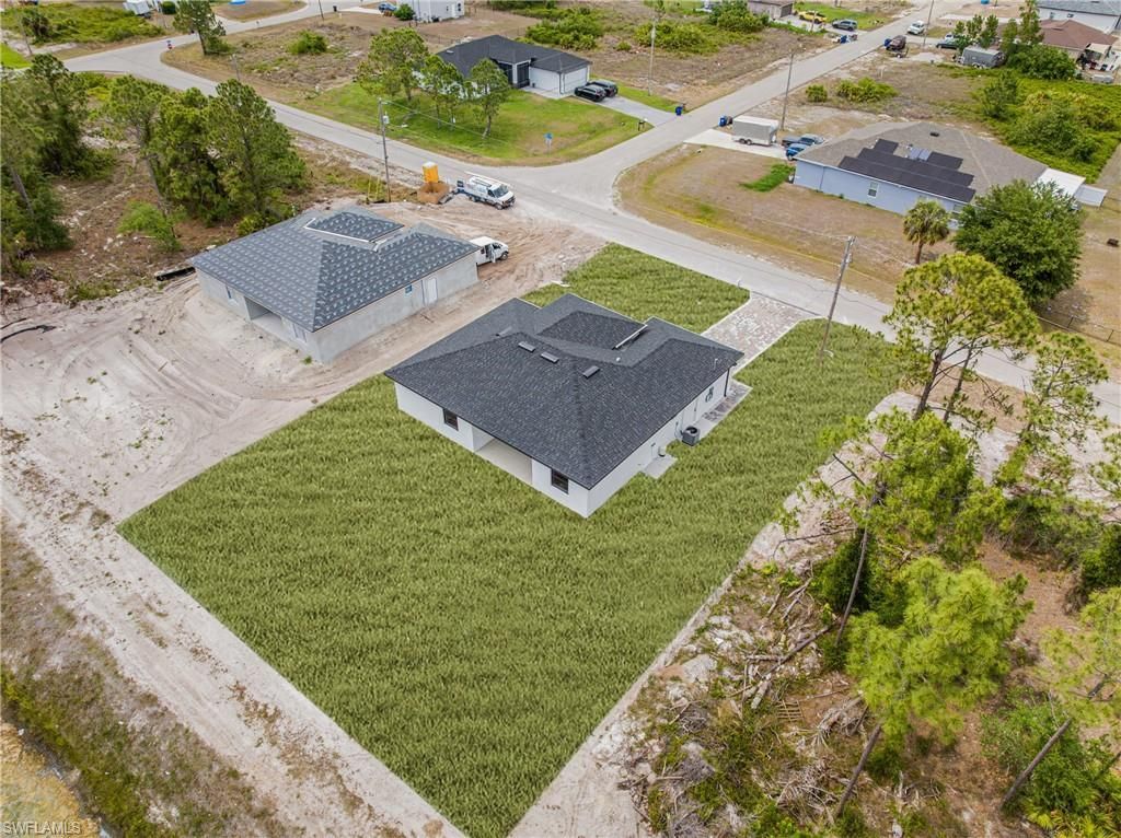 618 Raintree St E, Lehigh Acres, FL 33974 Photo