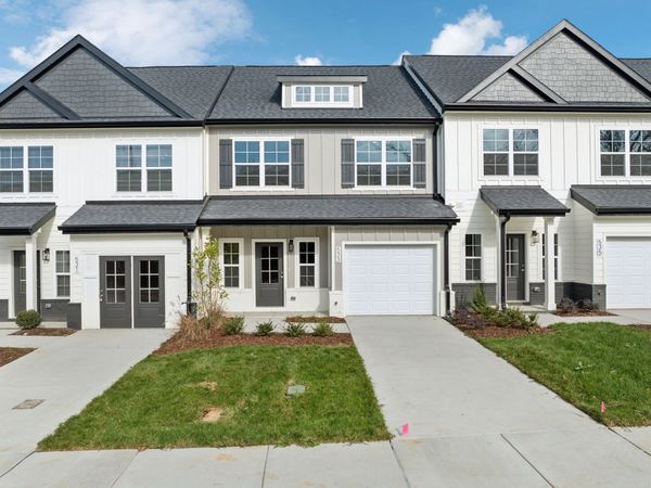 539 Tulip Springs Rd , Hermitage, TN 37076