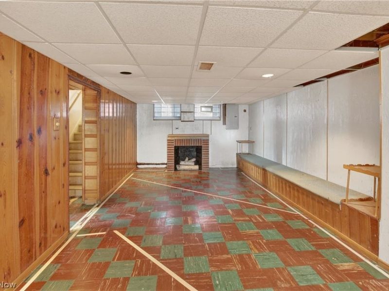 1516 Sunview Road, Lyndhurst, OH 44124 Photo 22