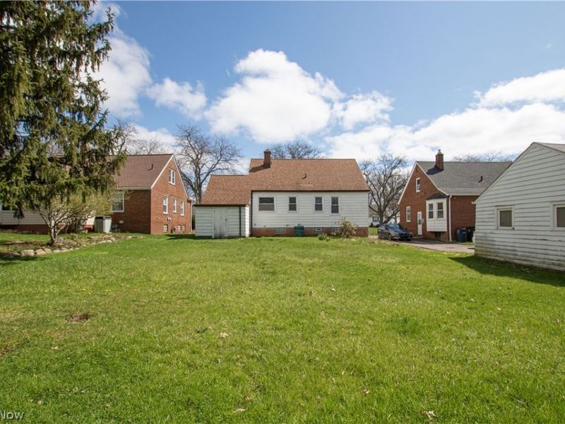 1516 Sunview Road, Lyndhurst, OH 44124 Photo 29