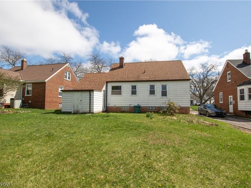 1516 Sunview Road, Lyndhurst, OH 44124 Photo 32