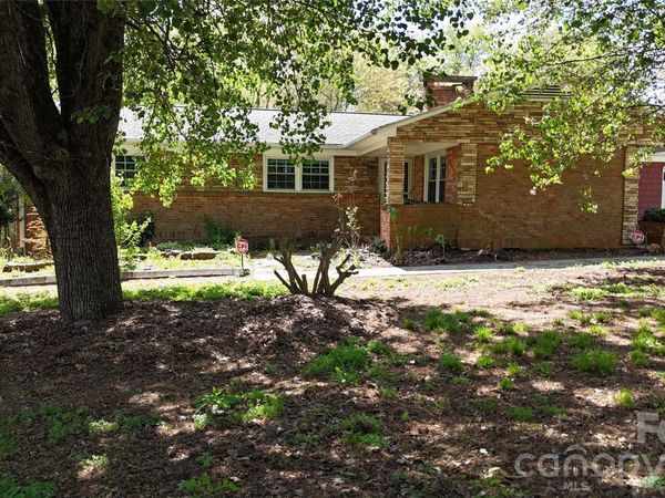 1319 Cathey Road, Charlotte, NC 28214