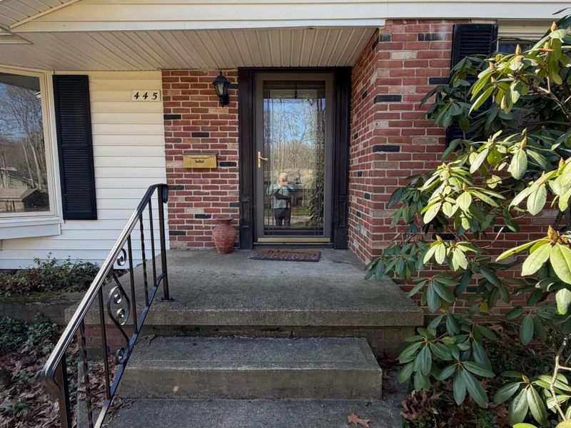 445 S Countryside Drive, Ashland, OH 44805 Photo 2