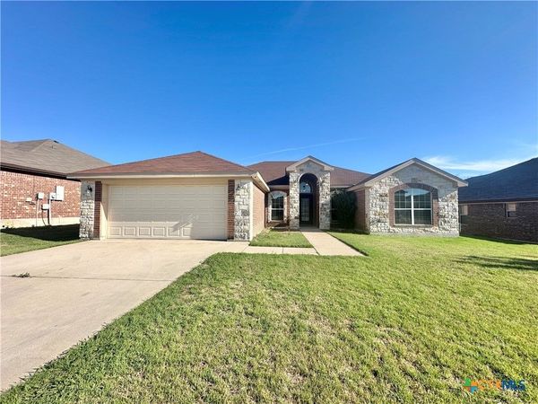 700 Brooklyn Kay Drive, Killeen, TX 76542