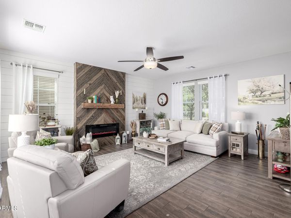 2701 S VALLE VERDE, Mesa, AZ 85209