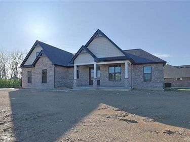 2795 Venice Crossing Drive, Ross Township, OH 45013