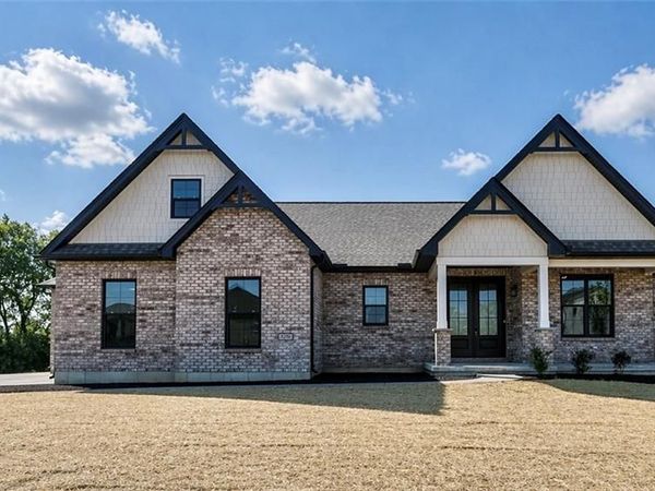 2795 Venice Crossing Drive, Ross Township, OH 45013