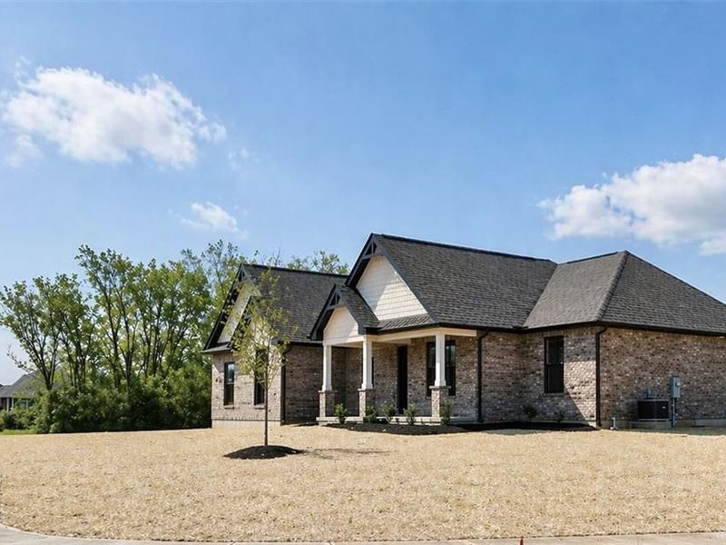 2795 Venice Crossing Drive, Ross Township, OH 45013 Photo 2