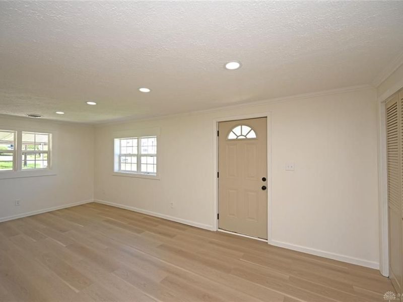 180 Priscilla Avenue, Clayton, OH 45415 Photo 6