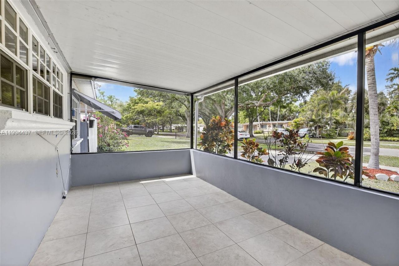 6842 NW 15th St , Plantation, FL 33313 Photo