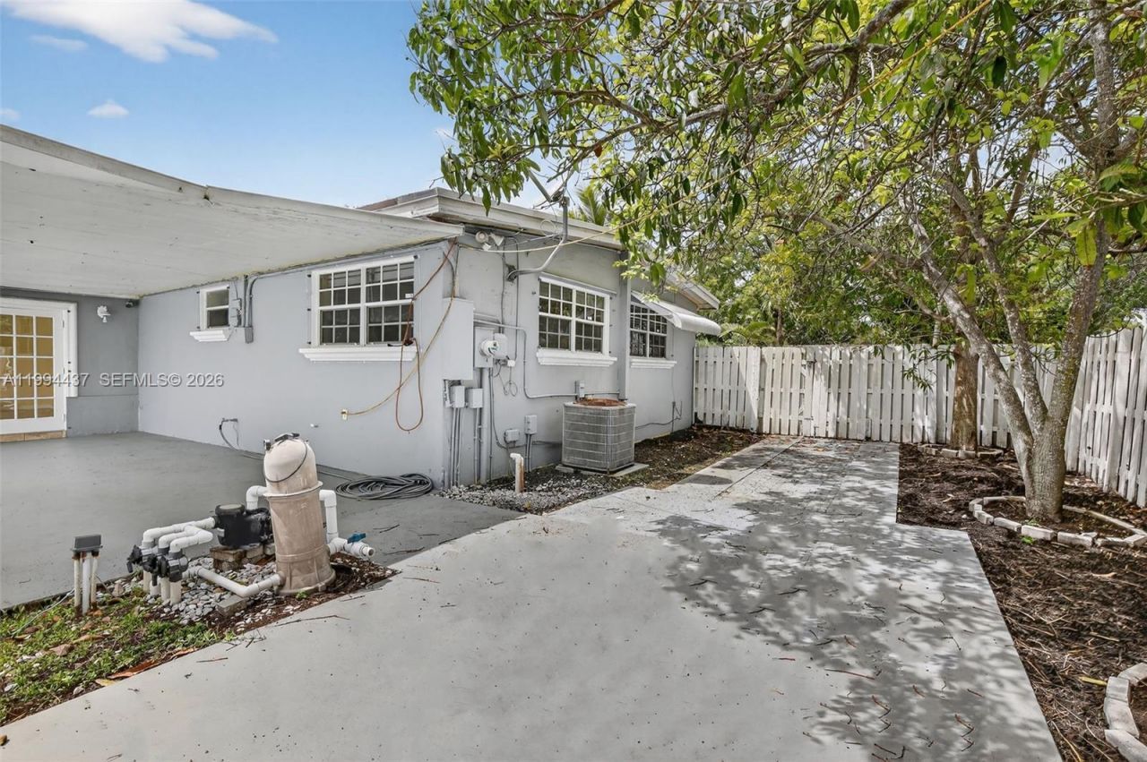 6842 NW 15th St , Plantation, FL 33313 Photo