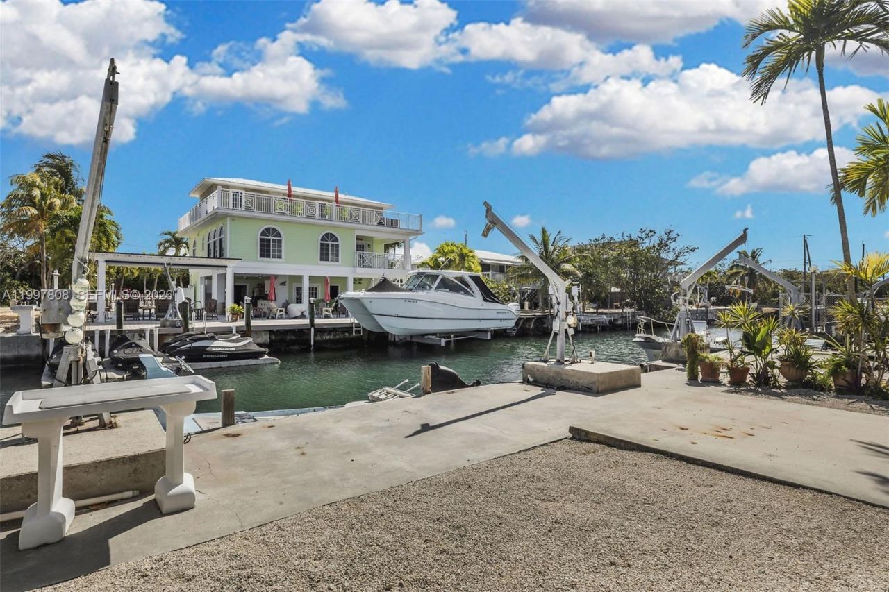 106 Channel Dr, Unit B, Marathon, FL 33050 Photo