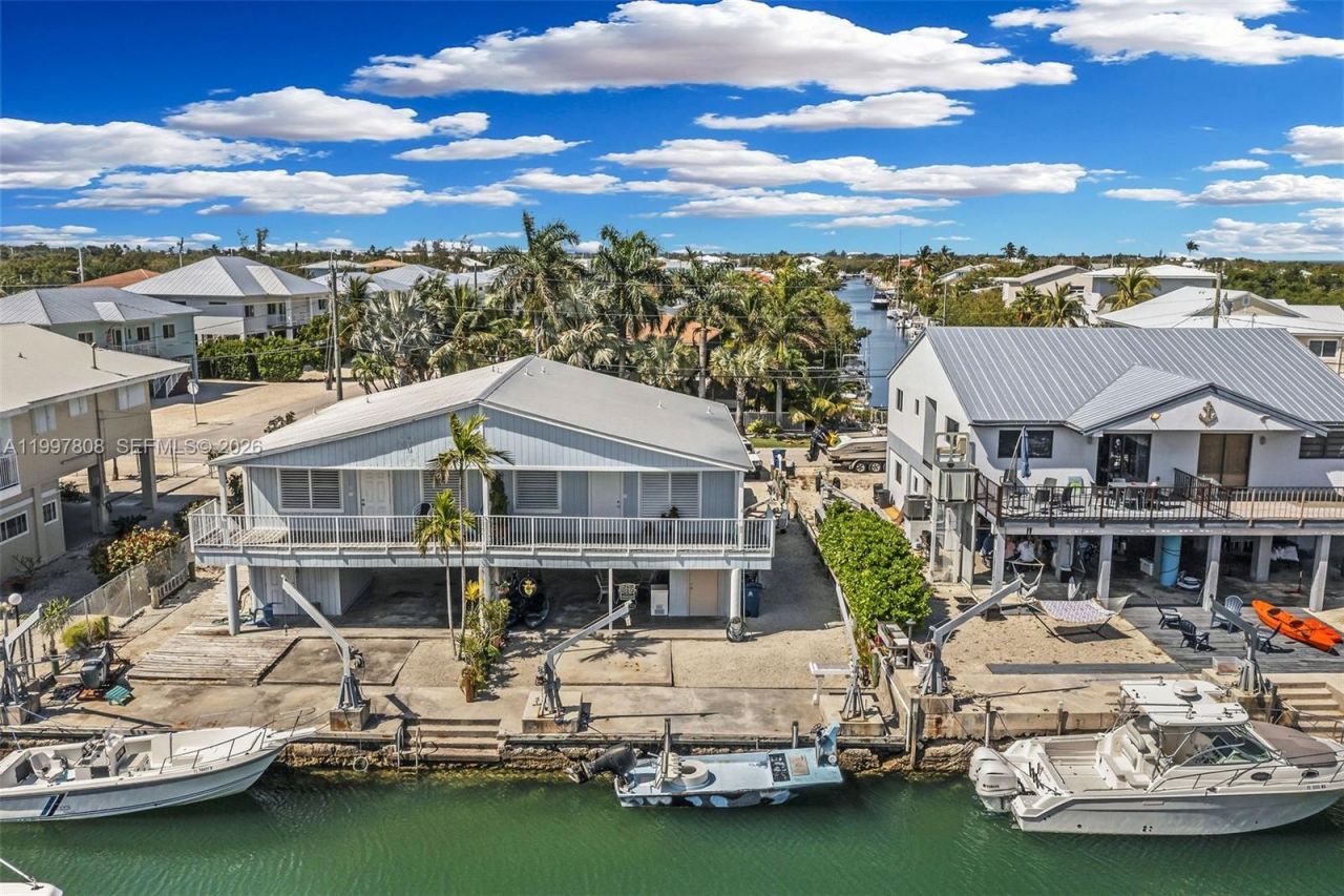 106 Channel Dr, Unit B, Marathon, FL 33050 Photo