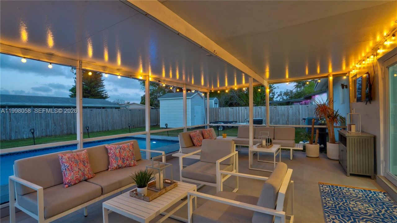 9311 Sterling Dr, Cutler Bay, FL 33157 Photo