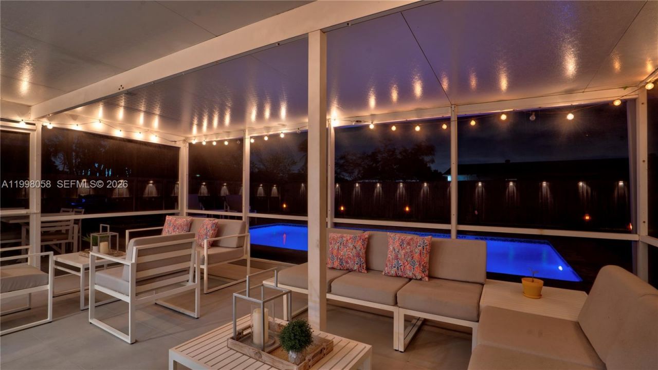 9311 Sterling Dr, Cutler Bay, FL 33157 Photo