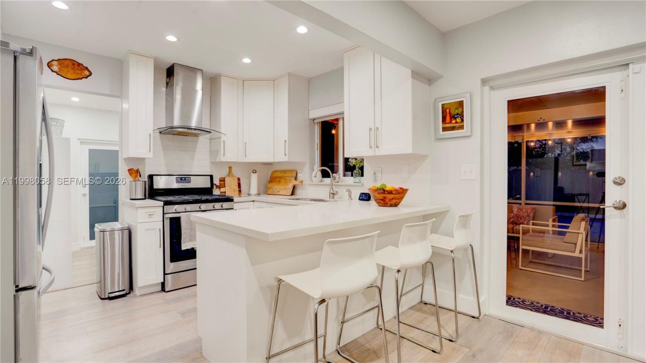 9311 Sterling Dr, Cutler Bay, FL 33157 Photo