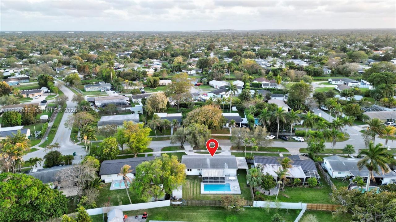 9311 Sterling Dr, Cutler Bay, FL 33157 Photo